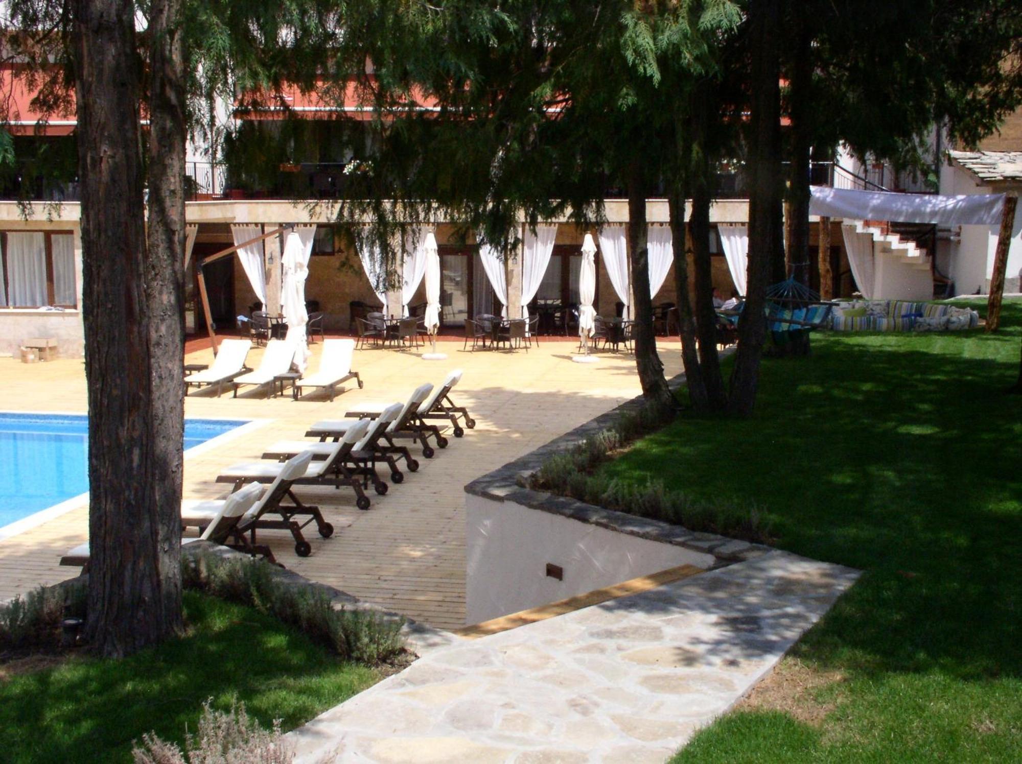 Hotel Par Avion Aprilzi
